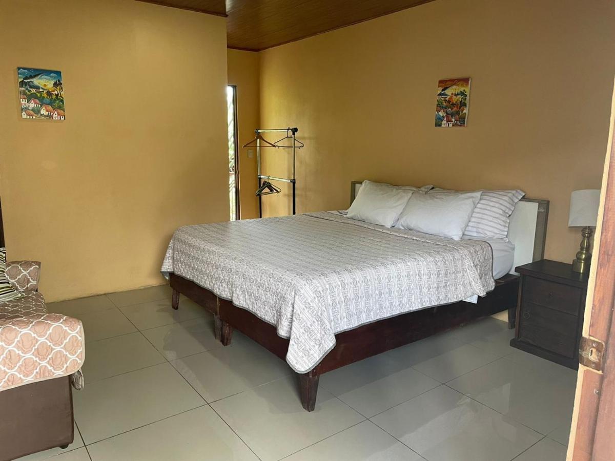 Aunty Arenal Lodge La Fortuna Eksteriør billede