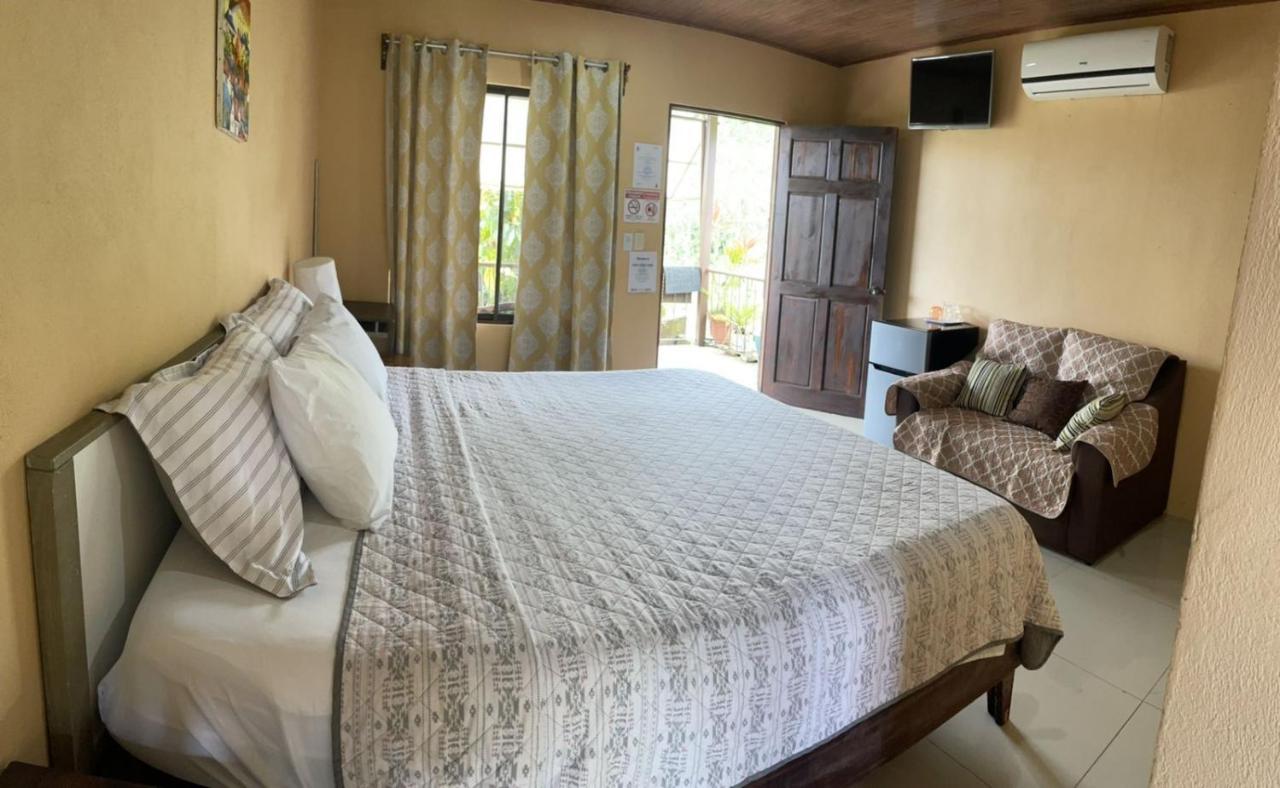 Aunty Arenal Lodge La Fortuna Eksteriør billede