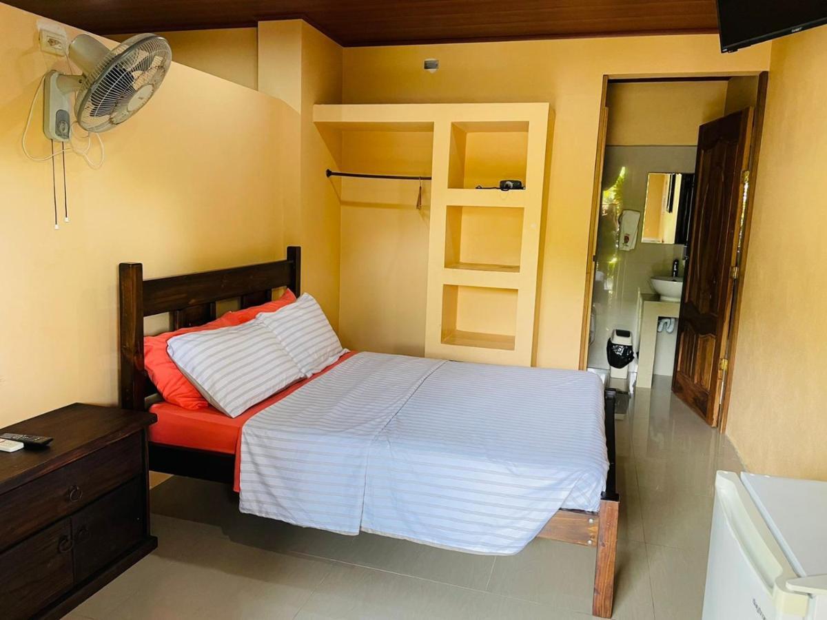 Aunty Arenal Lodge La Fortuna Eksteriør billede